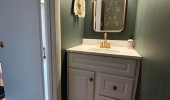 5107 CLIFFHAVEN Dr, Annandale, VA 22003