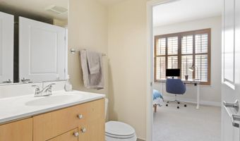 820 N POLLARD St 511, Arlington, VA 22203