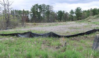 78 Fieldstone Dr, Augusta, ME 04330