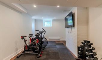 37 Sanborn Ave Sf, Boston, MA 02132