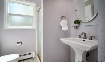 800 EVERGLADE Dr, Cheyenne, WY 82001