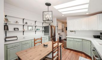 280 Ledgewood Way, Manchester, NH 03104