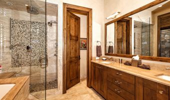 96 Mountain Laurel Ct B, Aspen, CO 81611