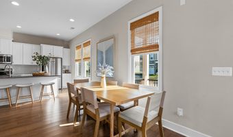 25493 GRASSY MEADOW Dr, Aldie, VA 20105