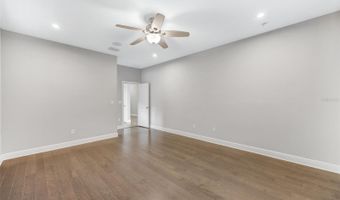 5434 SILVER SUN Dr, Apollo Beach, FL 33572