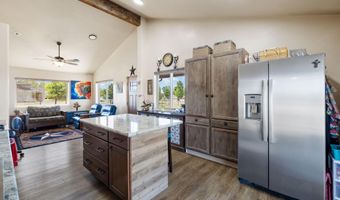 945 E Latigo Ct, Paulden, AZ 86334