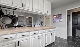 200 Turkey Creek Rd, Bartlesville, OK 74006