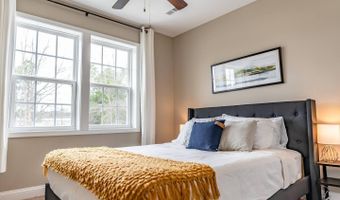 209 S Pine St, Aberdeen, NC 28315