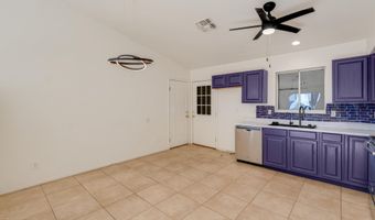 33665 S INCLINE Dr, Black Canyon City, AZ 85324