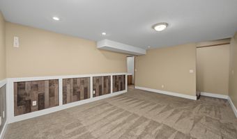 2514 SW Ridgeway Ct, Ankeny, IA 50023