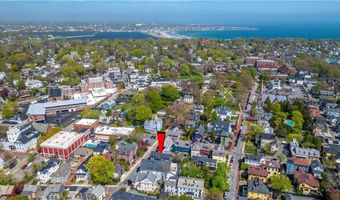 85 Mill St, Newport, RI 02840