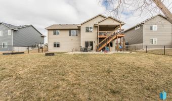 525 David Ave, Baltic, SD 57003