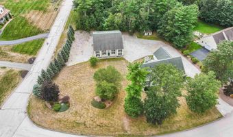 184 Windsor Dr, Auburn, NH 03032