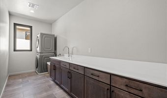 5231 Iron River Ct, Las Vegas, NV 89135