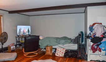 40 Chapel St, Augusta, ME 04330