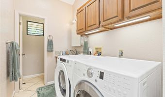 98-1421 Onikiniki Pl 5, Aiea, HI 96701