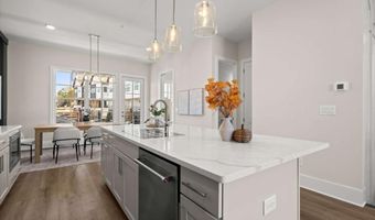 677 Soul Aly 148, Alpharetta, GA 30009