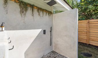2040 Kanakanui Rd, Kihei, HI 96753