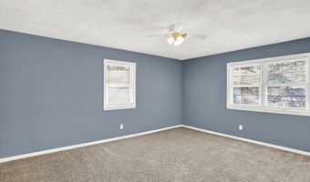 826 Yorkshire Rd, Anderson, IN 46012