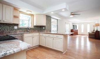 724 Hunters Run, Columbus, OH 43230