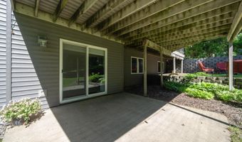 2089 Whispering Oaks Dr NE, Alexandria, MN 56308
