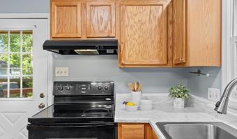 31 NOTTINGHAM Ln, Berlin, MD 21811