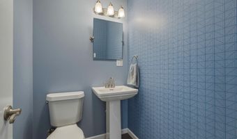 42 Regal Oaks, Barboursville, WV 25504