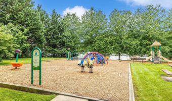 14228 GOLDEN HOOK Rd, Boyds, MD 20841
