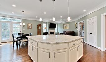 21264 FAIRHUNT Dr, Ashburn, VA 20148