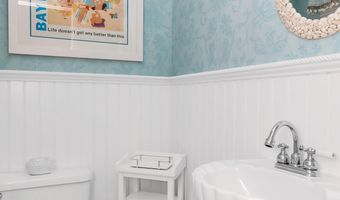 649 Main Ave, Bay Head, NJ 08742