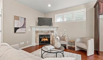 16846 SW KAVITT Ln, Beaverton, OR 97078