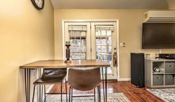 41 Chatham Ln, Bristol, CT 06010