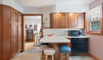 1089 Marlboro Rd, Brattleboro, VT 05301