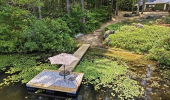 4 Clark Island Rd, Amherst, NH 03031