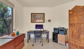 33250 S SUMMIT Dr, Black Canyon City, AZ 85324