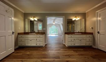 123 Vann Dr, Ashford, AL 36312