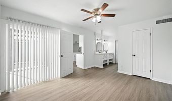 6082 Dooley Dr, The Colony, TX 75056