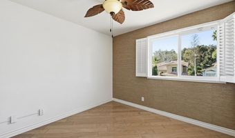 2070 Tiffany Dr, Oceanside, CA 92056