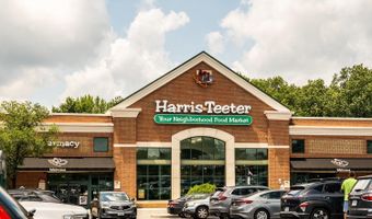 200 N PICKETT St 308, Alexandria, VA 22304