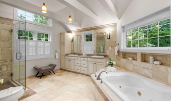 1 ORCHARD Way S, Potomac, MD 20854
