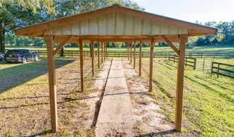 8425 NE 33 Ct, Anthony, FL 32617