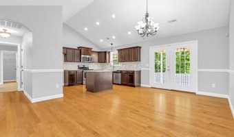 286 Bridgeport Rd, Boiling Springs, SC 29316