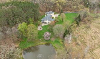 9200 Bailey Dr NE, Ada, MI 49301