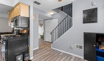 4377 Arden View Ct, Arden Hills, MN 55112