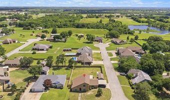 2114 Oakglen Dr, Ardmore, OK 73401