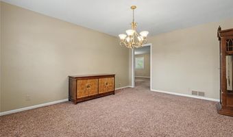 345 Lakeside Dr, Altus, OK 73521