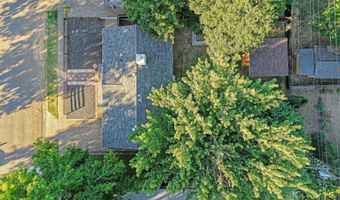 3134 Aster St, Anderson, CA 96007