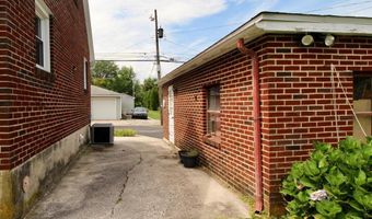 1512 N 25TH St, Allentown, PA 18104