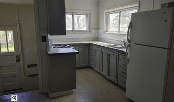 2107 Gail Ln, Cody, WY 82414