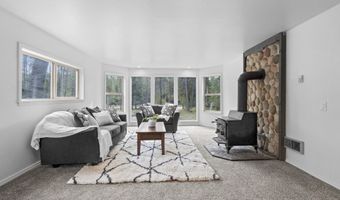 17561 E PERIMETER Rd, Athol, ID 83801